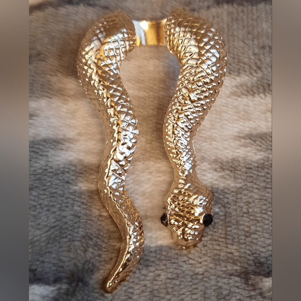 Serpent 🐍 Snake Ring So Unique!
